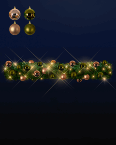 Pyntet granguirlande med julekugler i farverne rose gold og dark lime green. Granguirlanden er også dekoreret med LED lyskæde.